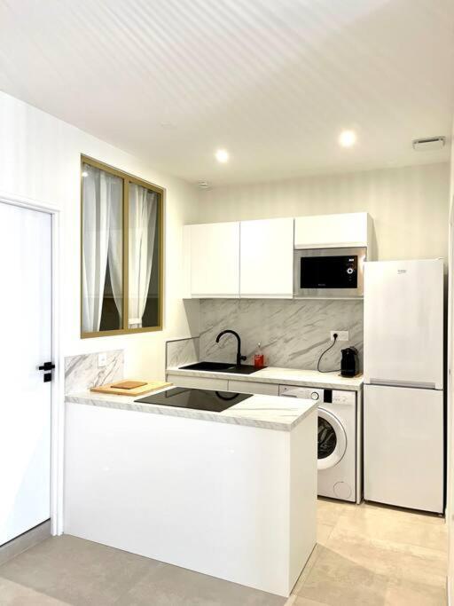 Appartement Moderne + Parking A 50M De La Mer La Ciotat Buitenkant foto